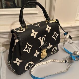 Luxury Black and White Crossbody Bag
